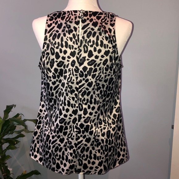 Ann Taylor Sleeveless Top - Picture 2 of 4